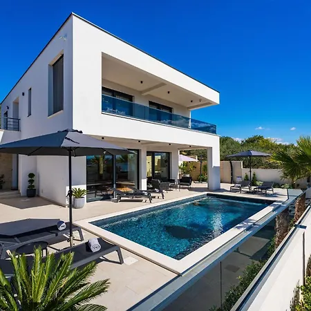 Holiday home Sense